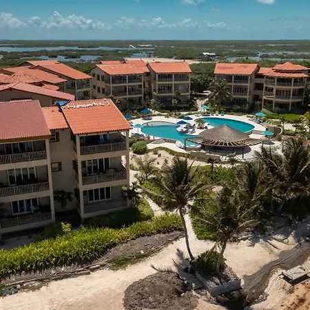 Residences At Barrier Reef 1-2C Oceanfront 2 Bedroom By Stay Floreo